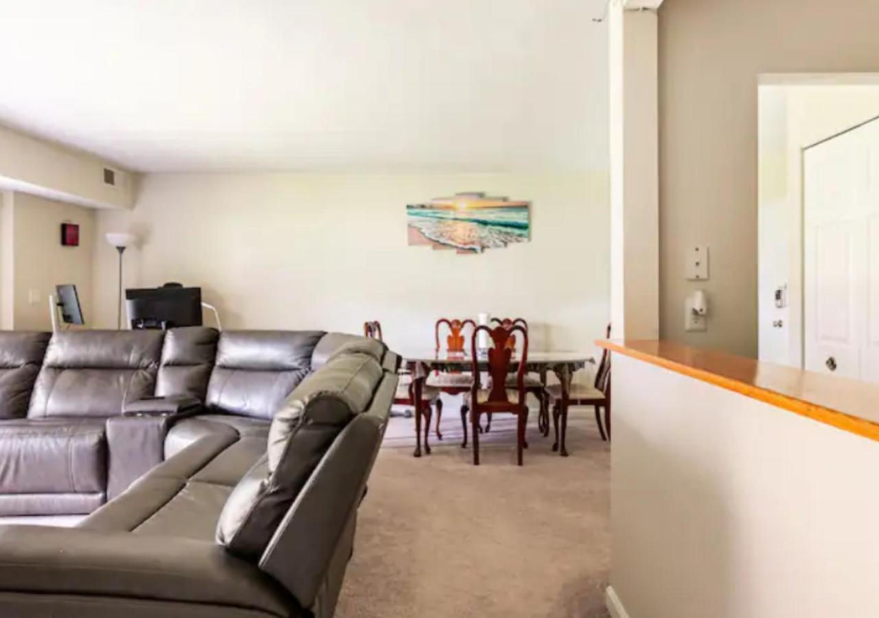 Cozy Two Bedrooms Apartment In Norwood - Boston Massachusetts Extérieur photo